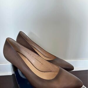 Chic Brown Leather Heels